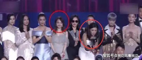 娱乐吃瓜女艺人加戏,吃瓜女艺人华丽加戏,揭秘幕后故事